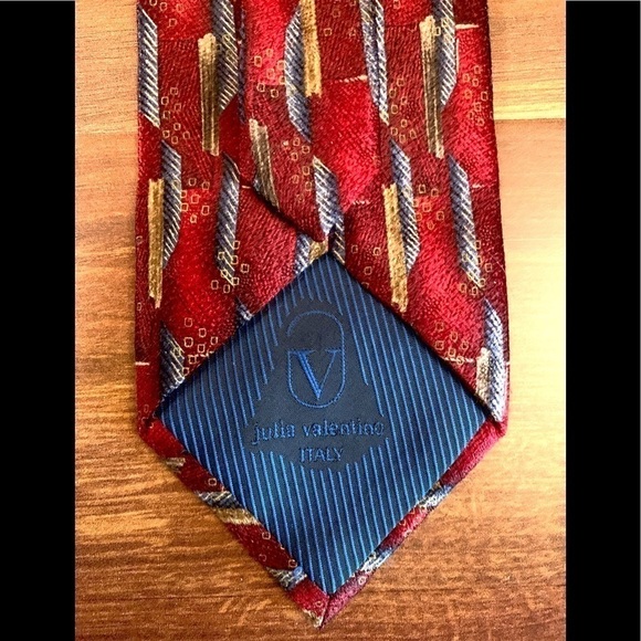 🍁SALE🍁JULIA VALENTINO Vintage Red/Burgundy Silk Necktie - Picture 4 of 8